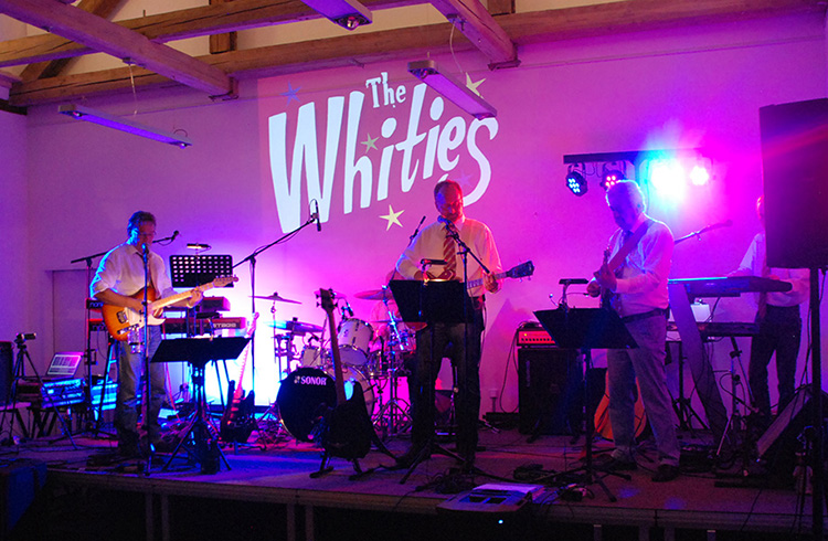 2016 Sommerfest mit den "Whities" und der "Full House Band"